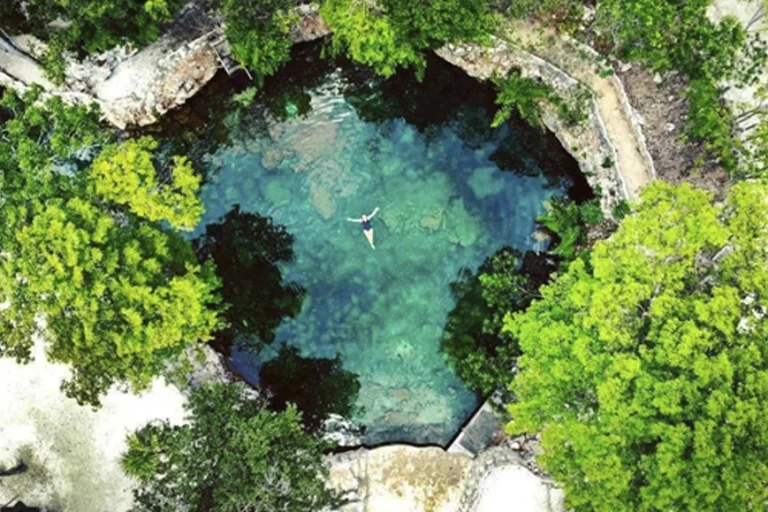 DELUX_CENOTE_WAYAK